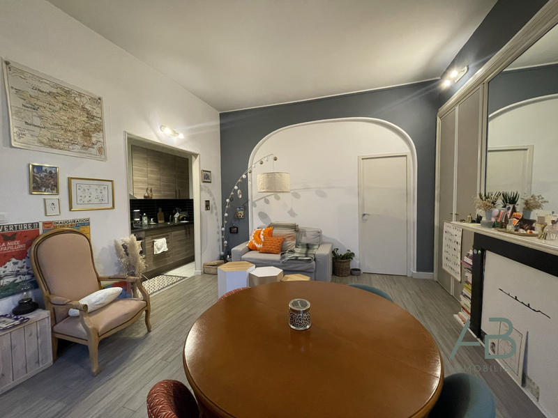 Appartement - 48 m² - 2 pièces