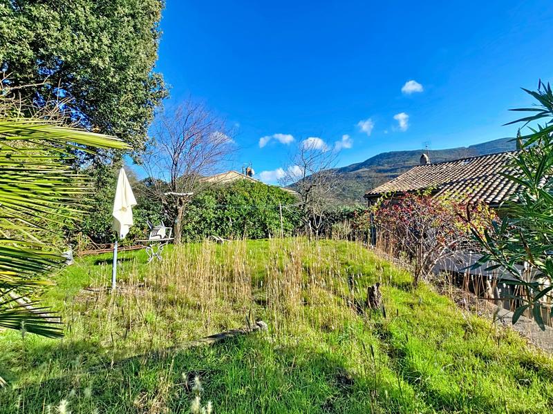 Maison - 101 m² - 5 pièces