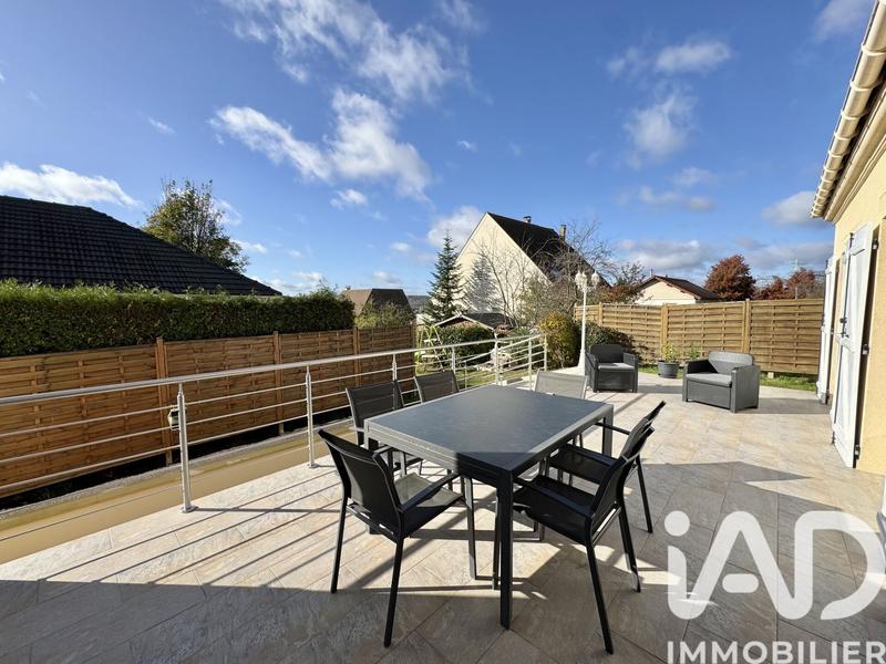 Maison - 134 m² - 5 pièces