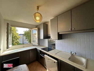 Appartement - 86 m² - 4 pièces