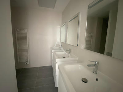 Chambre - 59 m² - 1 pièce