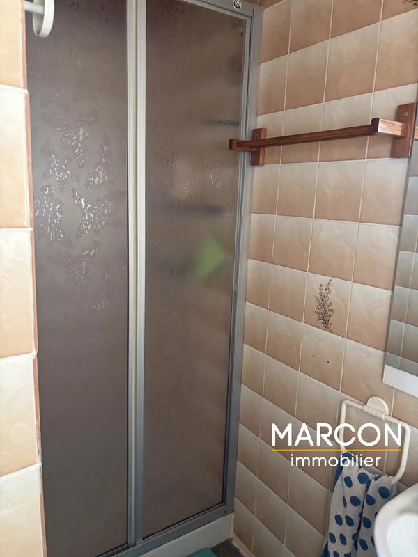 Maison - 196 m² - 7 pièces