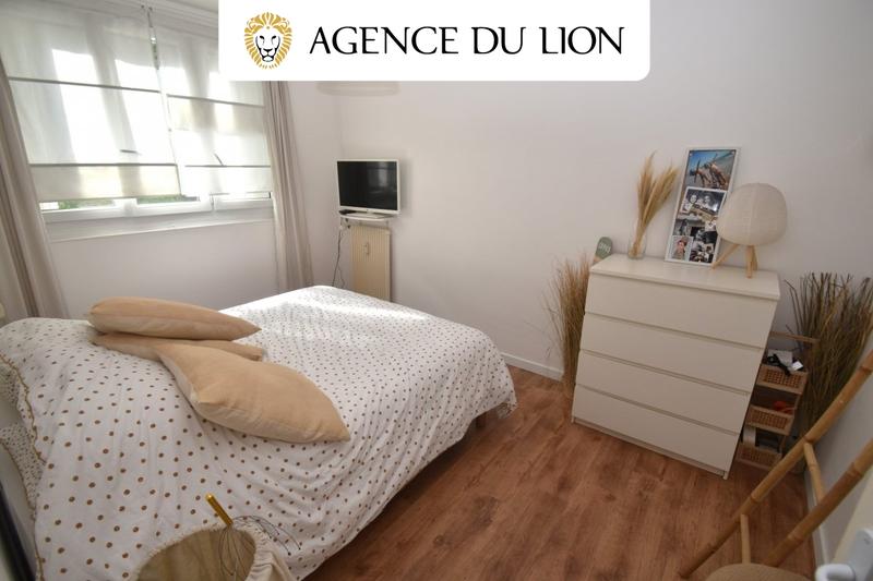 Appartement - 95 m² - 5 pièces