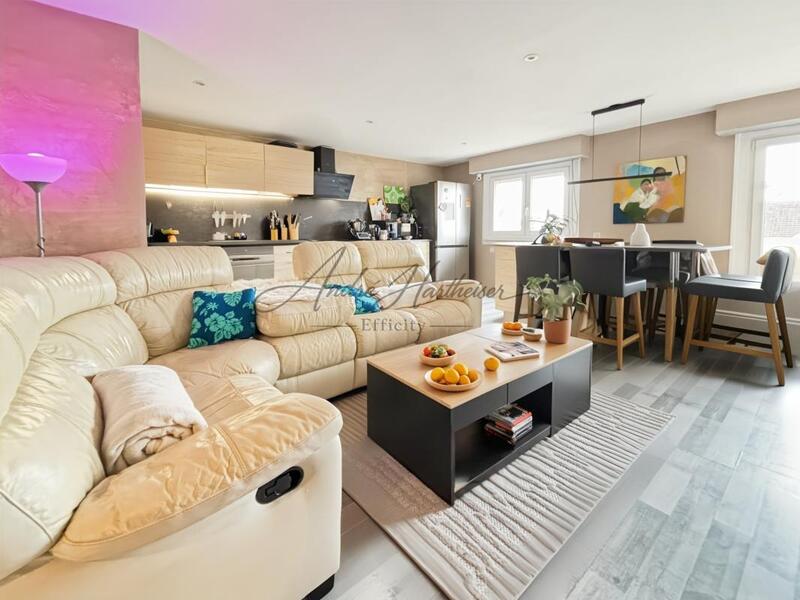 Appartement - 94 m² - 5 pièces