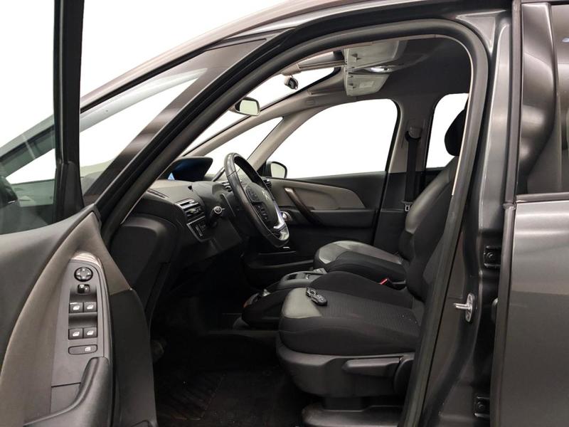 Citroën Grand C4 Picasso e-HDi 115 Exclusive Etg6