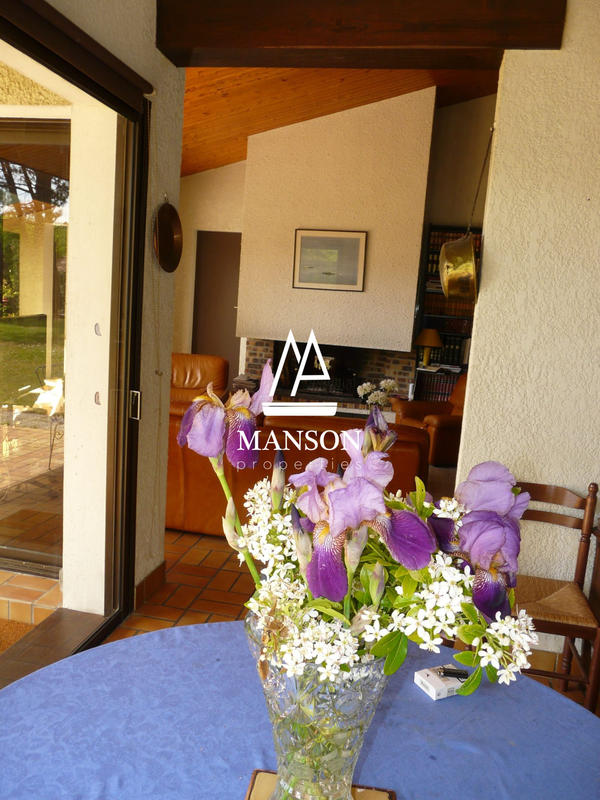 Maison traditionnelle - 110 m² - 5 pièces