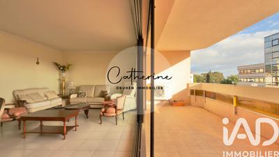 Appartement - 72 m² - 3 pièces