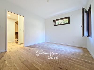 Maison - 147 m² - 6 pièces