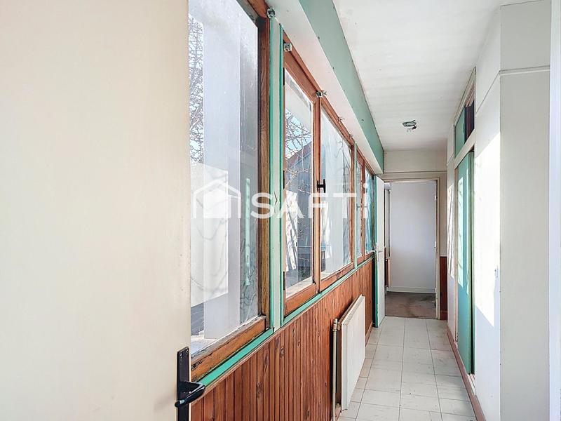 Maison - 227 m² - 10 pièces