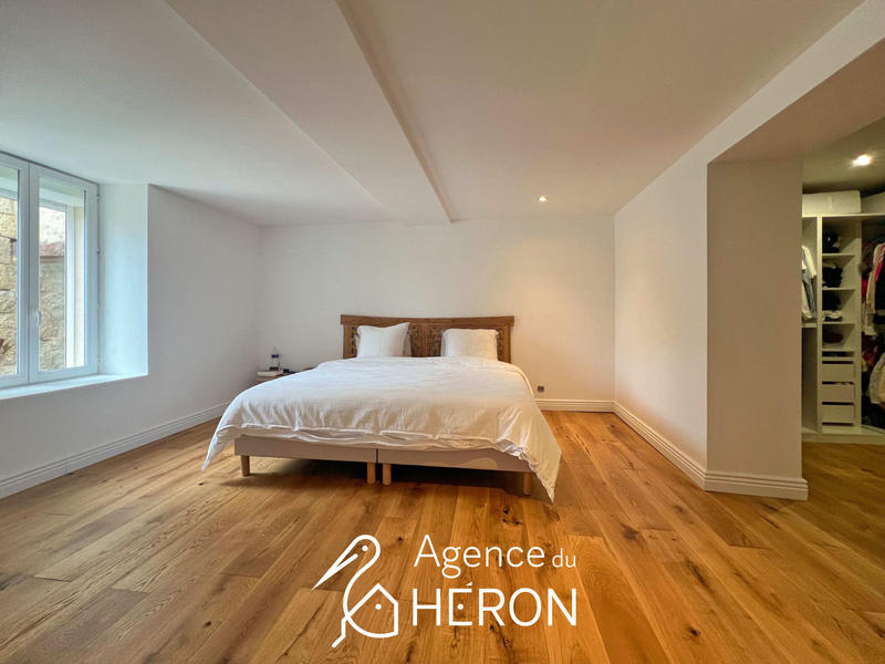 Maison - 164 m² - 5 pièces