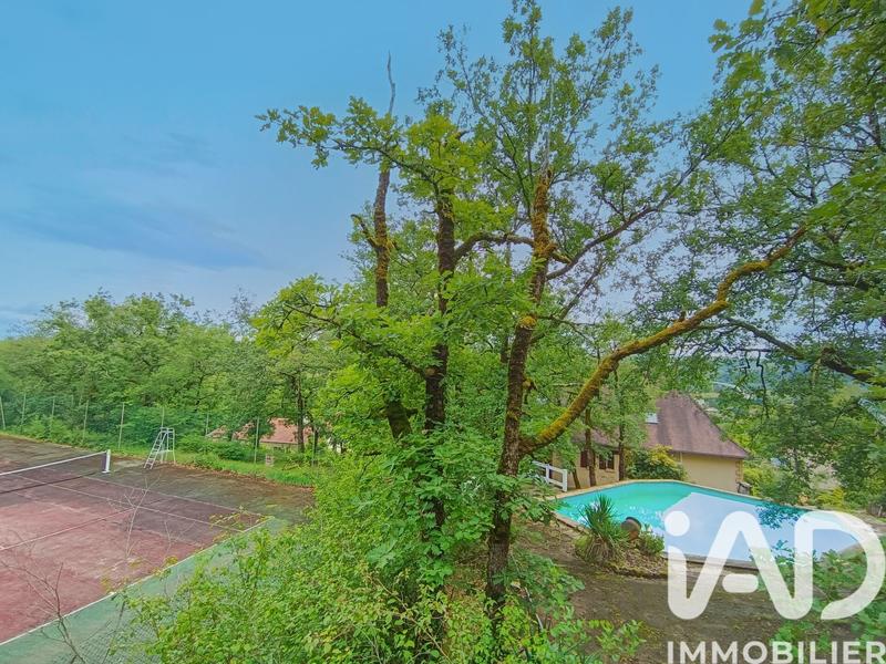 Maison - 158 m² - 6 pièces