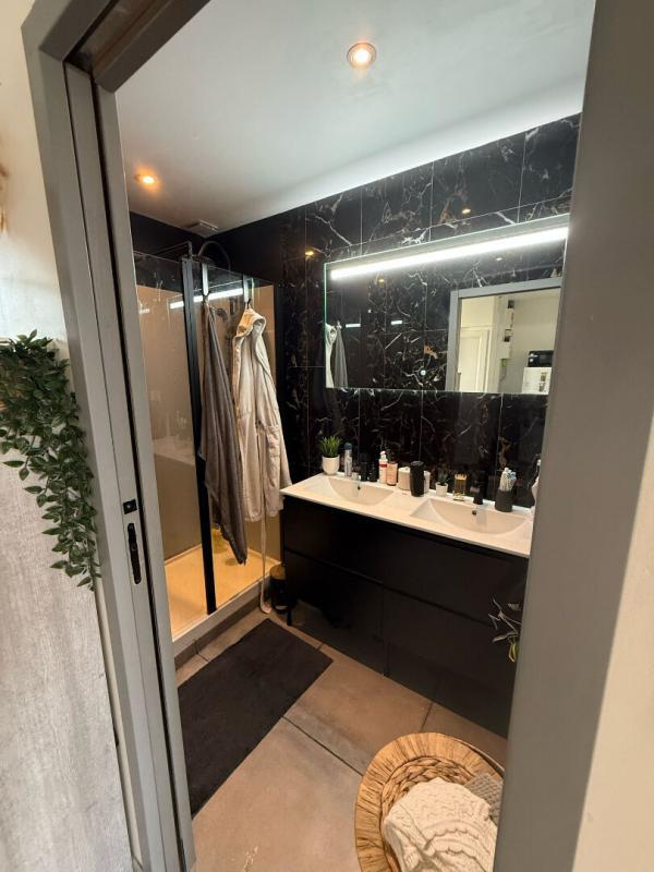 Appartement - 49 m² - 3 pièces