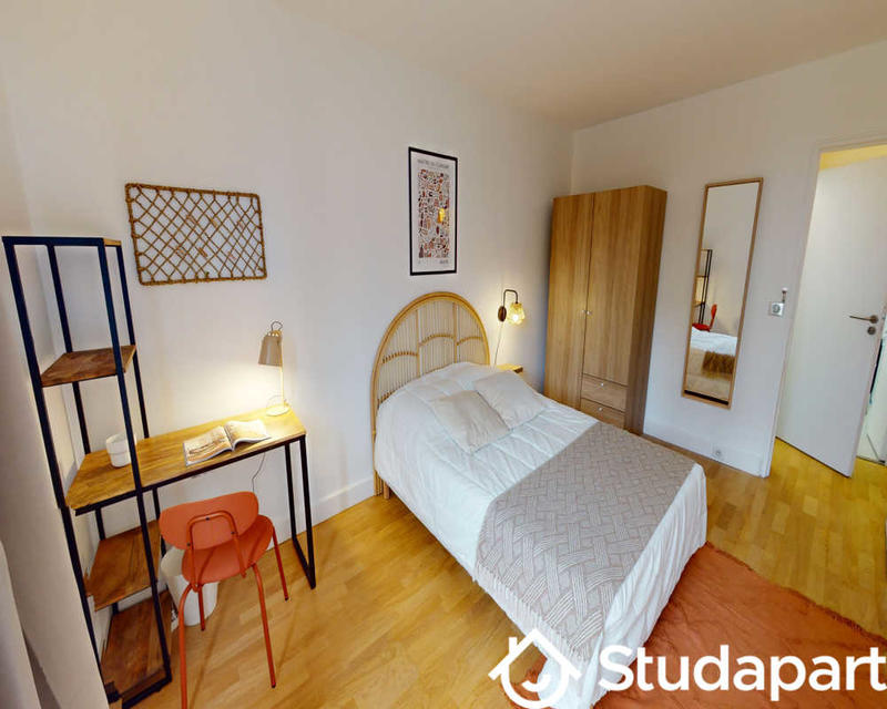 Chambre - 60 m² - 1 pièce