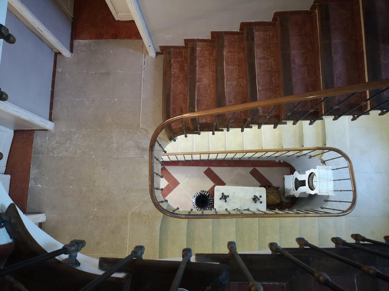 Mas - 500 m² - 16 pièces