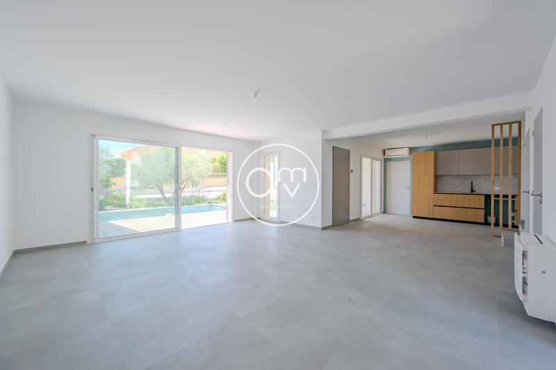 Maison - 136 m² - 5 pièces