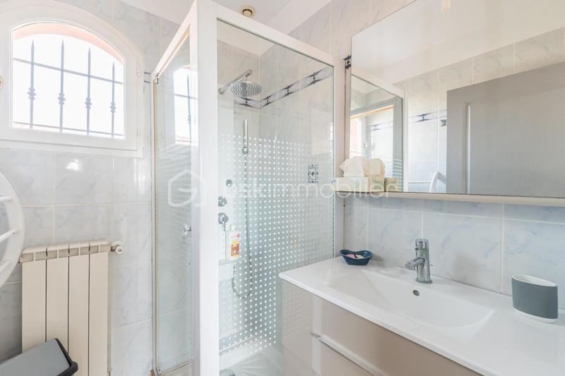 Maison - 163 m² - 5 pièces