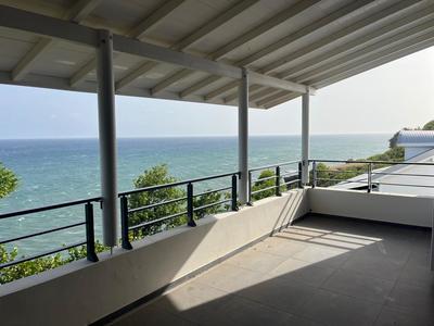 Appartement - 115 m² - 4 pièces