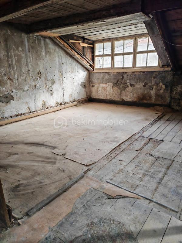 Immeuble - 190 m² - 15 pièces