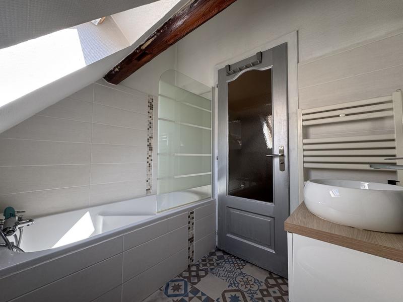 Maison - 170 m² - 6 pièces