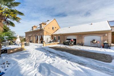 Maison - 167 m² - 7 pièces