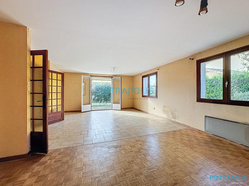 Appartement - 100 m² - 3 pièces