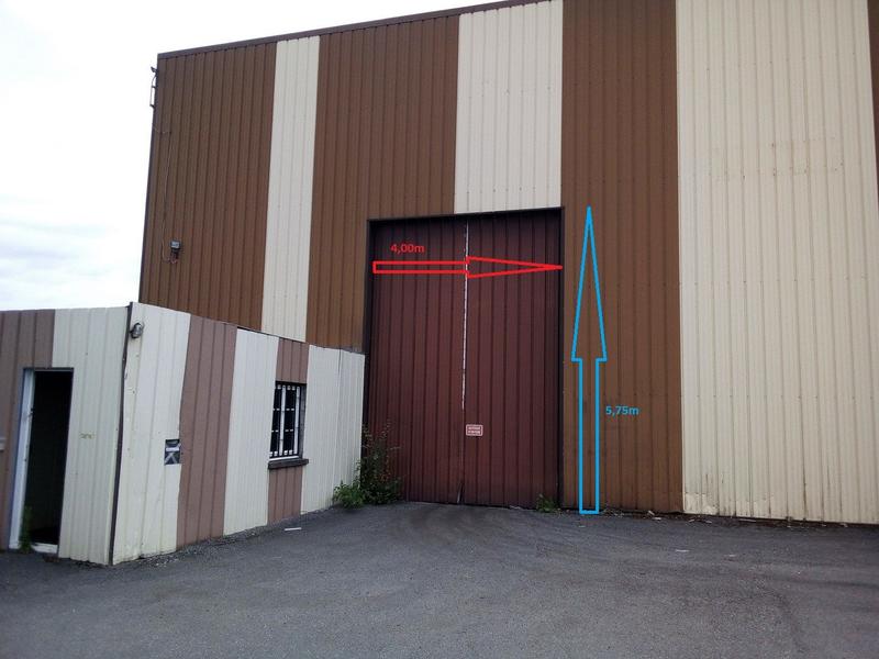 Local commercial - 1 200 m²