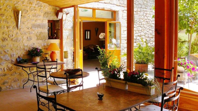 Mas - 505 m² - 20 pièces