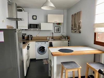 Appartement - 83 m² - 4 pièces