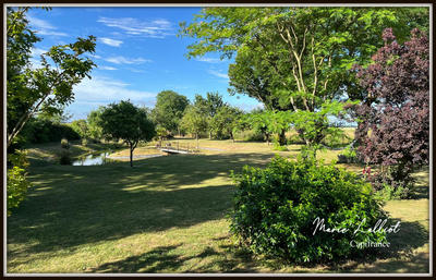 Maison - 188 m² - 8 pièces