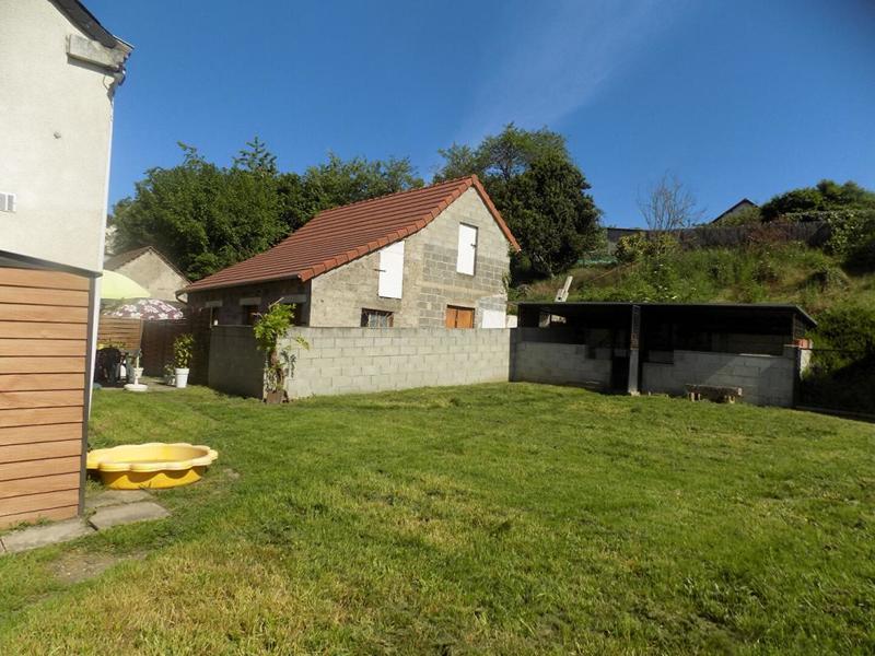 Maison - 98 m² - 4 pièces