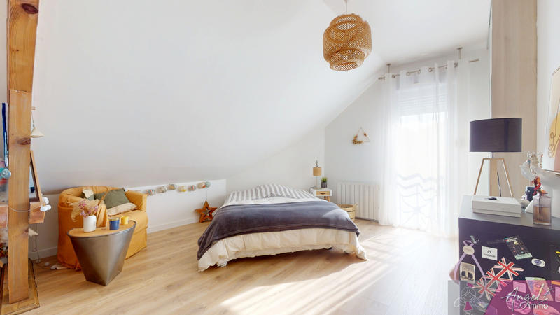 Maison - 132 m² - 6 pièces