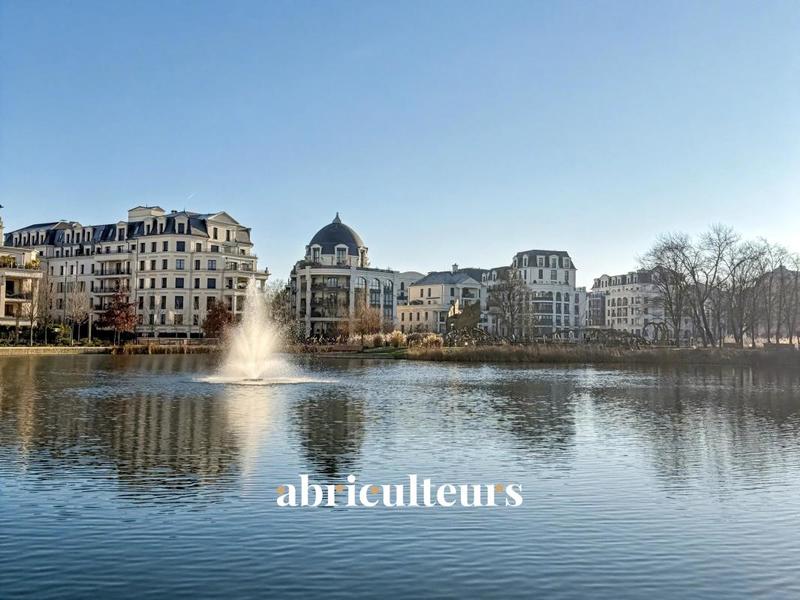 Appartement ancien - 70 m² - 3 pièces