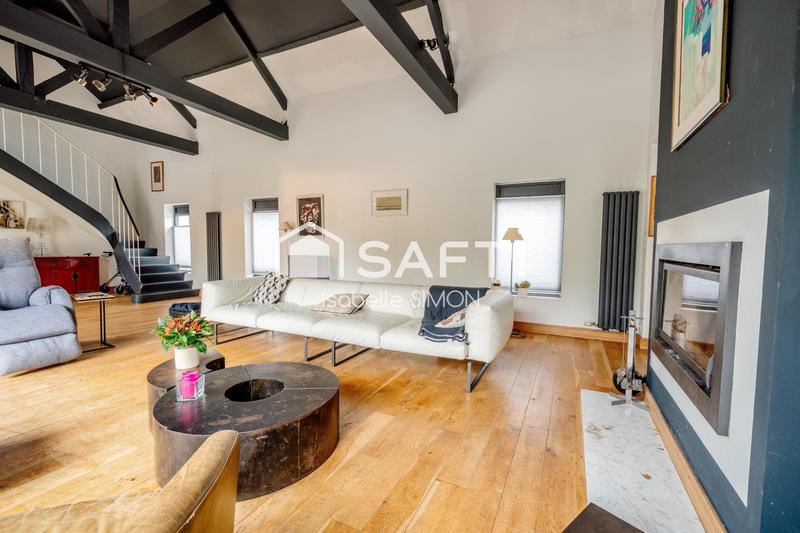 Villa - 220 m² - 10 pièces