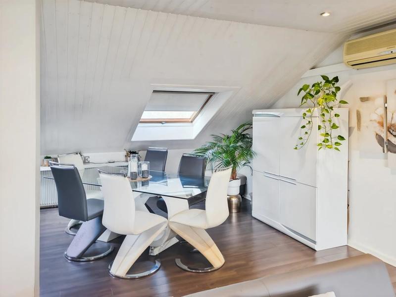 Appartement - 108 m² - 4 pièces