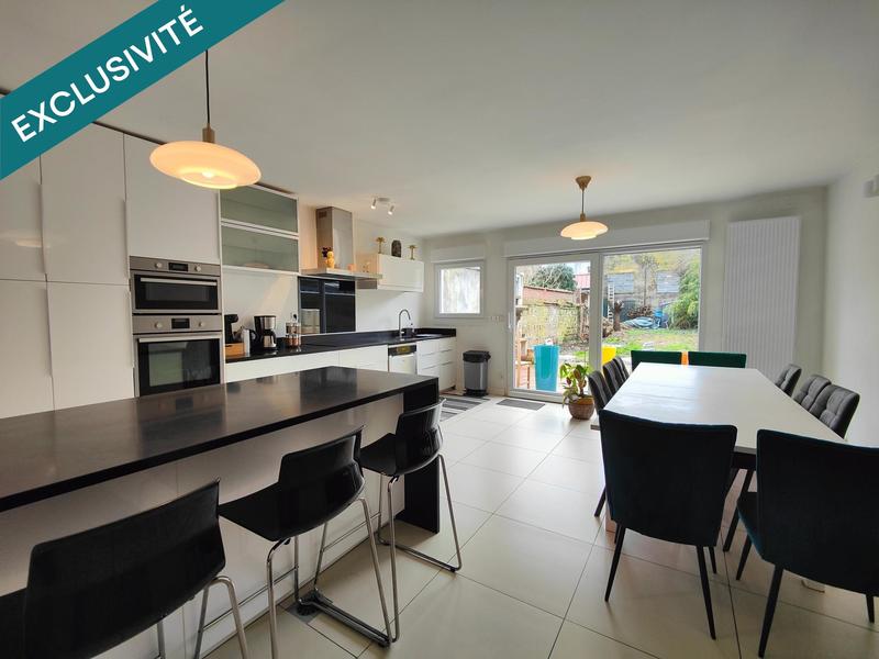 Maison - 188 m² - 9 pièces