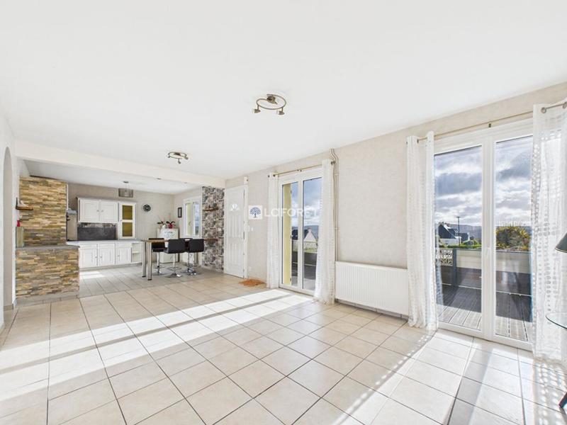 Maison - 124 m² - 6 pièces