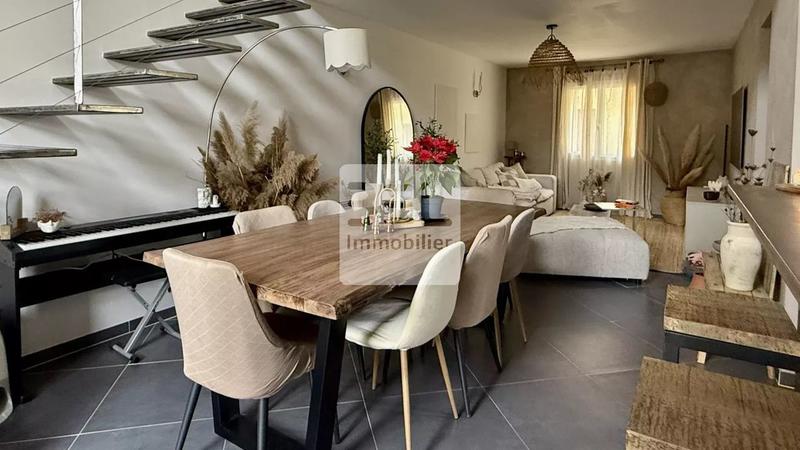 Maison de village - 96 m² - 5 pièces