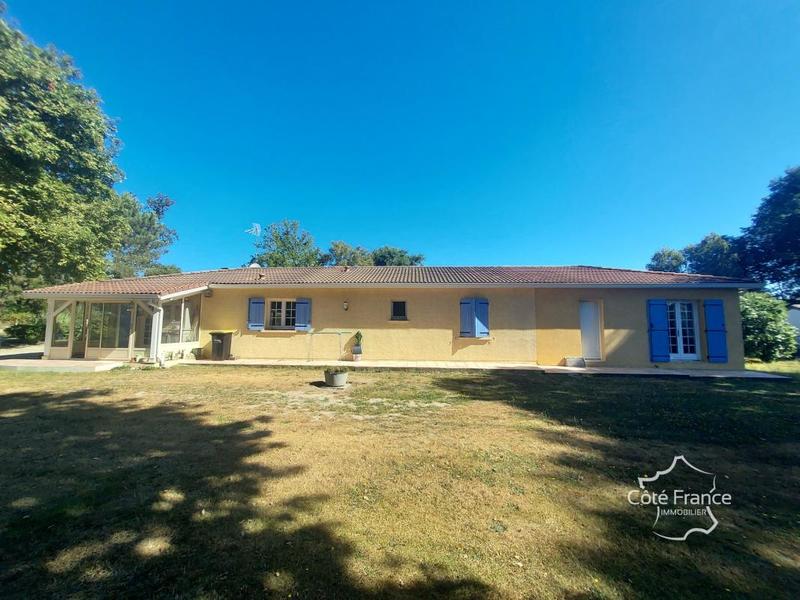 Propriété - 180 m² - 7 pièces