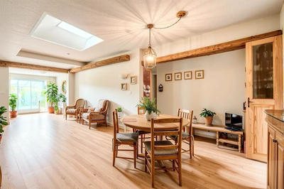 Maison - 171 m² - 6 pièces