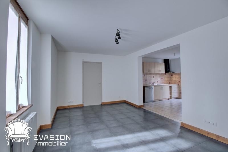 Maison traditionnelle - 209 m² - 8 pièces