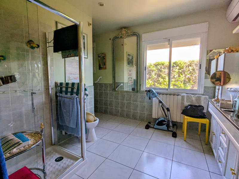 Maison - 227 m² - 5 pièces