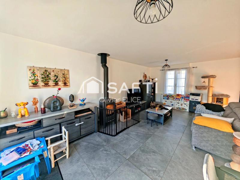 Maison - 90 m² - 4 pièces