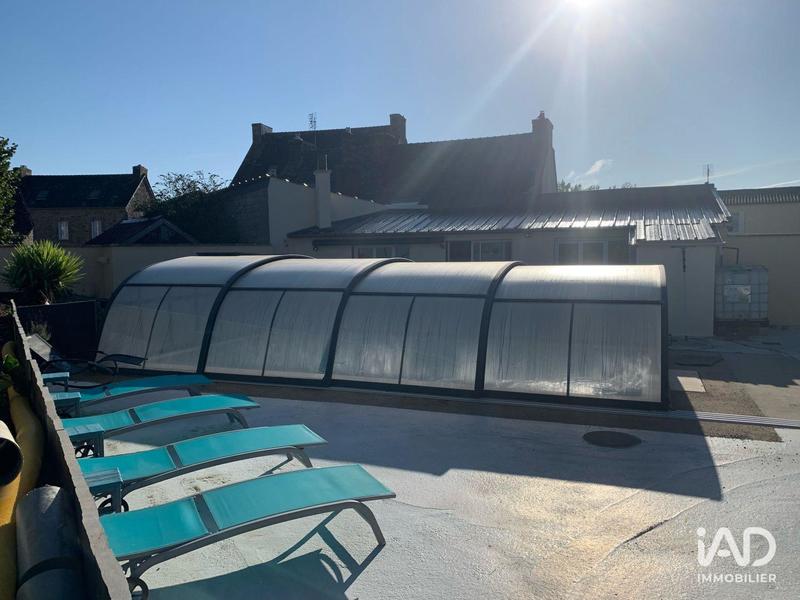 Local commercial - 216 m²