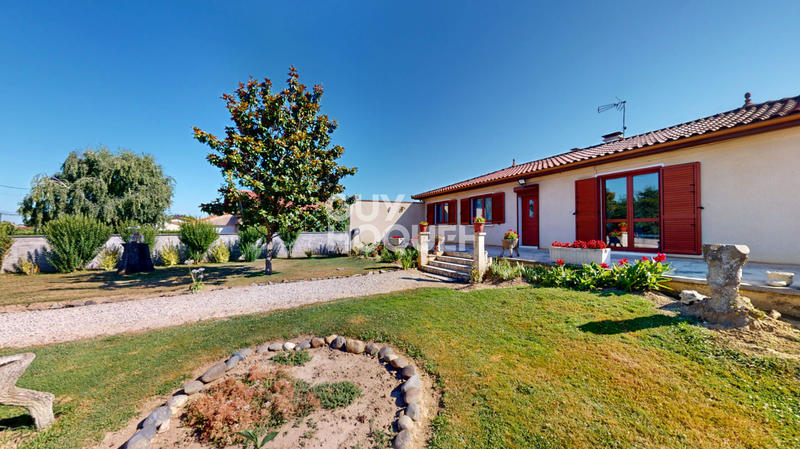 Maison - 80 m² - 4 pièces