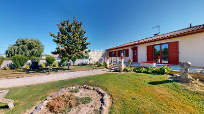 Maison - 80 m² - 4 pièces