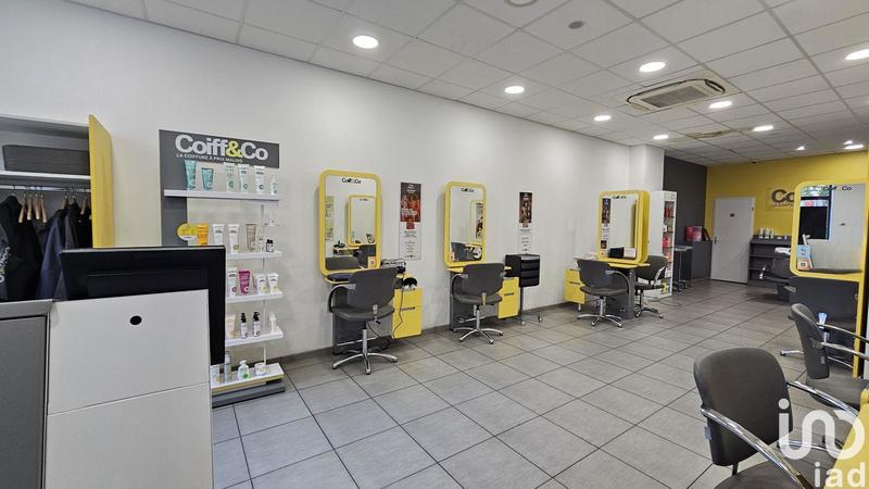 Local commercial - 64 m²