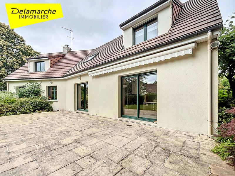 Maison - 189 m² - 8 pièces