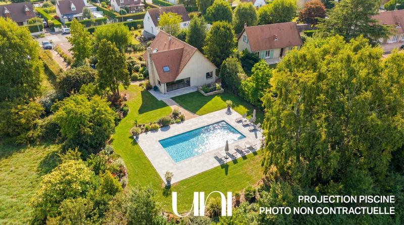 Maison - 265 m² - 8 pièces