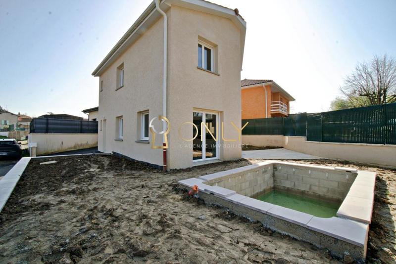 Maison - 101 m² - 4 pièces