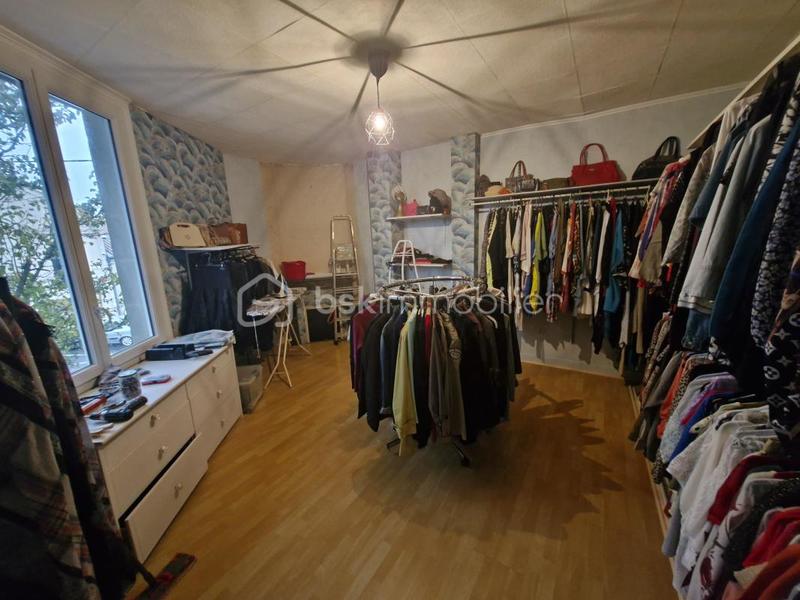 Maison traditionnelle - 170 m² - 6 pièces